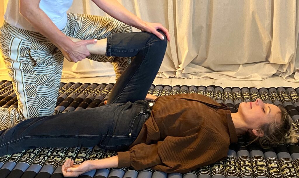 Thaise yogamassage